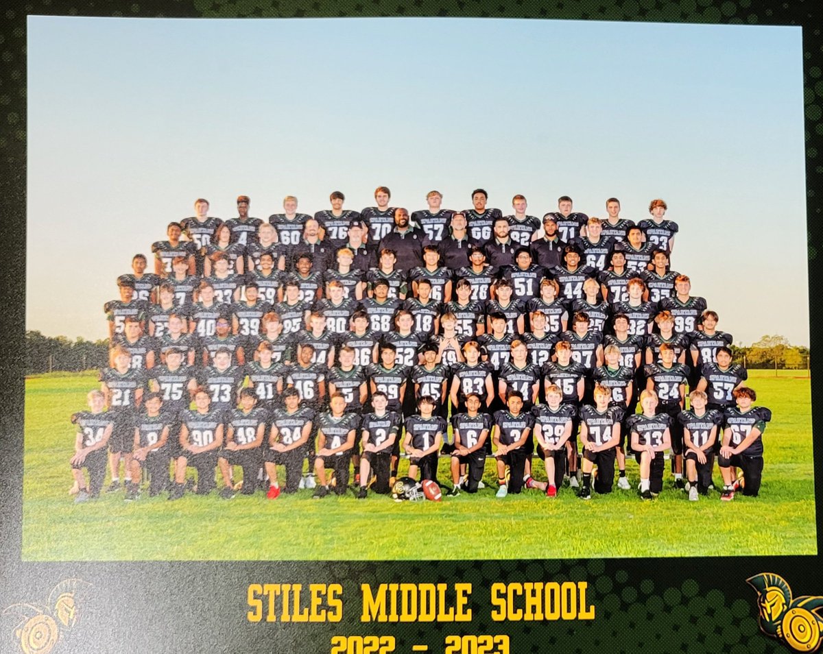 zyionstreet08's tweet photo. Thank you guys for a wonderful season no matter what HS we going to y'all will always be my brothers ❤️ #StilesMS #mybrothers @StilesAthletics https://t.co/NqowwZviHe