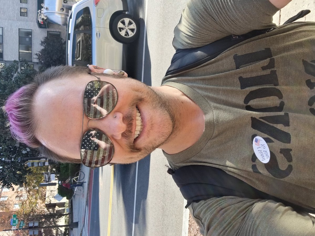 BVodkasoda's tweet photo. #IvotedRed! #Lionsnotsheep #AwakeNotWoke https://t.co/ETrCuIdE5b
