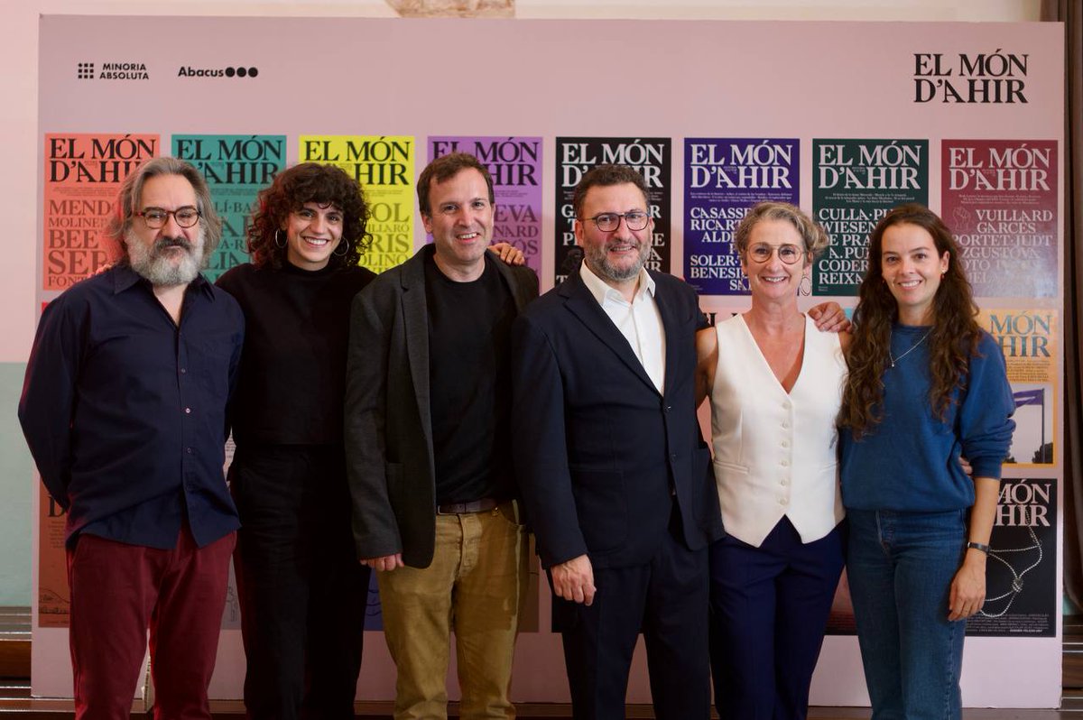 elmondahir's tweet photo. 🎂 Celebrem #5AnysElMóndAhir a l'#AntigaFàbricaDamm!

🍾 Brindem i celebrem el regal del present. Del Món d'Avui. Cuidem-lo, perquè és El Món d'Ahir dels nostres néts.

Gràcies a tot l'equip, col•laboradors, i sobretot, a lectors i subscriptors. Sense vosaltres no hi seríem. https://t.co/ZN9YdPLoXz