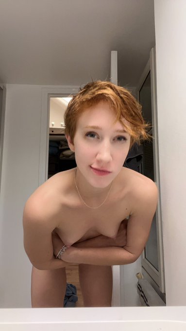 2 pic. heya there gamer, how about some toe jam for dessert? https://t.co/3QeeaKeEUp
