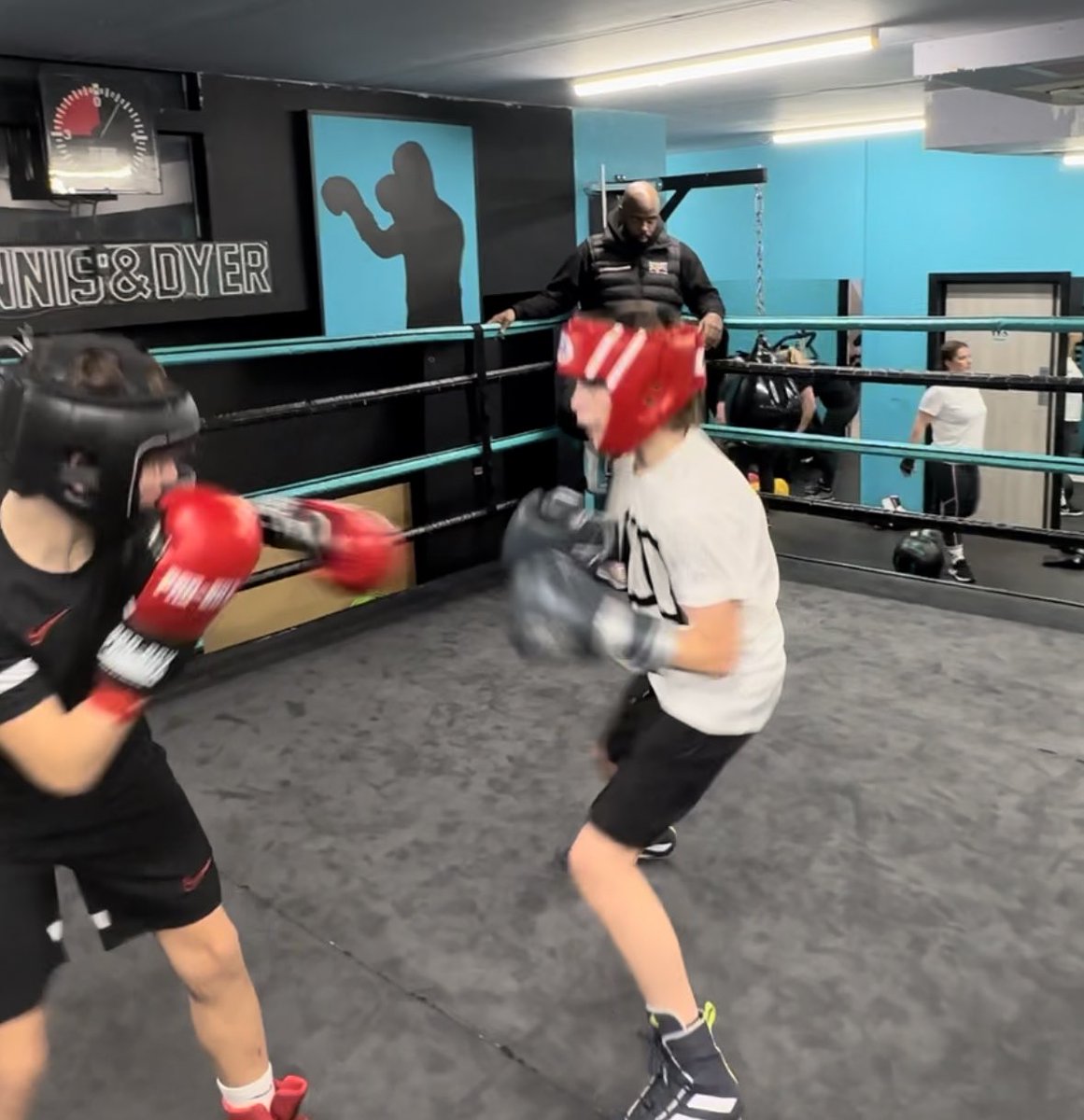 Adam Brooks AKA EssexPR 🇬🇧 (@essexpr) on Twitter photo Watching my boy Artie <a href="/DennisAndDyerBA/">Dennis & Dyer Boxing Academy</a> Boxing Academy, a local hub helping keep kids off the streets & into a sport that teaches respect and discipline ❤️ #GlovesUpKnivesDown
<a href="/knivesdown/">Gloves Up Knives Down</a> Watching my boy Artie <a href="/DennisAndDyerBA/">Dennis & Dyer Boxing Academy</a> Boxing Academy, a local hub helping keep kids off the streets & into a sport that teaches respect and discipline ❤️ #GlovesUpKnivesDown
<a href="/knivesdown/">Gloves Up Knives Down</a>