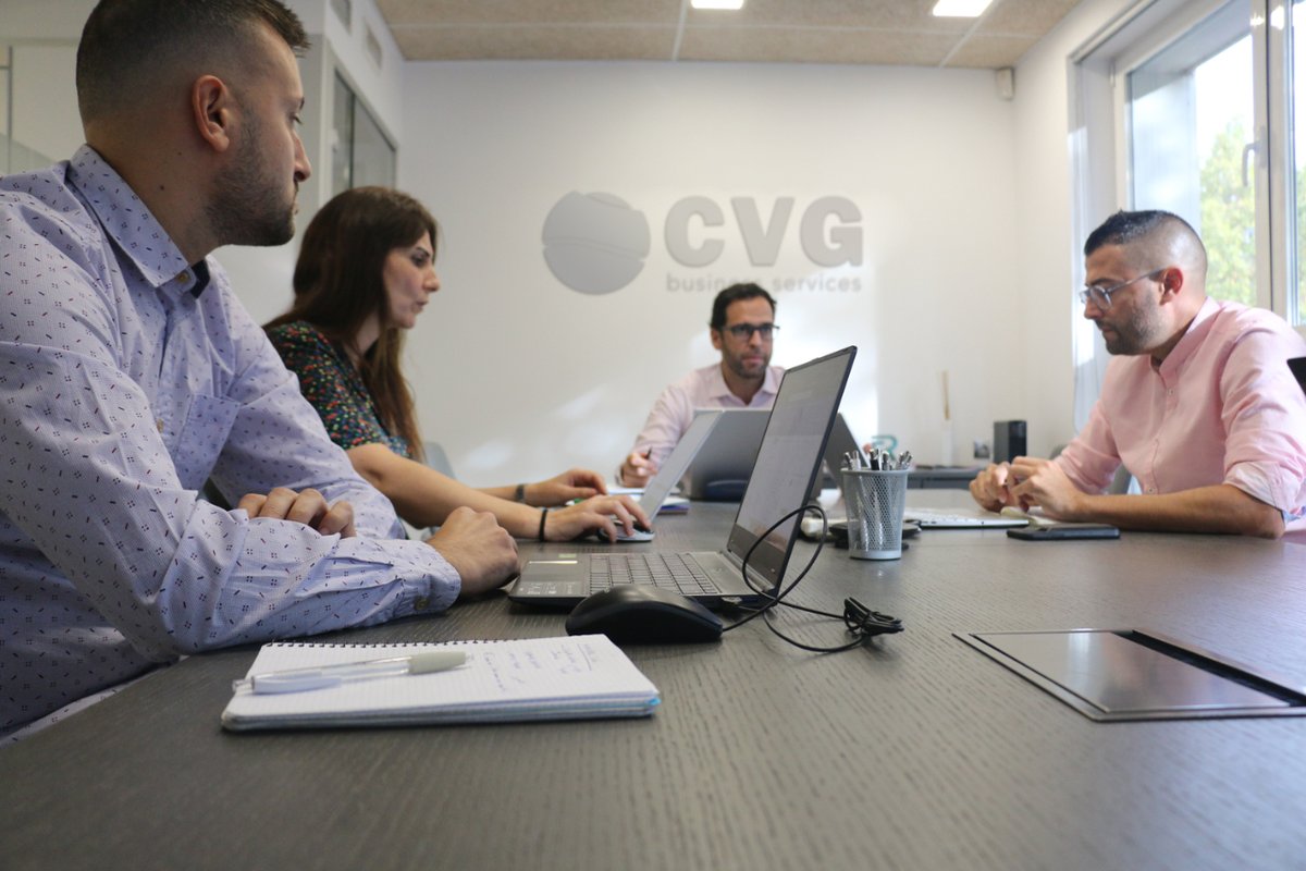 ibanventura's tweet photo. El proyecto #CVG sigue creciendo y cada mes nos reunimos con los directores de departamento para ponernos al día de los avances. Hoy ha sido uno de esos días. 🌐

Estas semanas estamos renovando la web, y buscando nuevas técnicas para seguir creciendo y consolidar el proyecto. https://t.co/QW7t3VP4rF