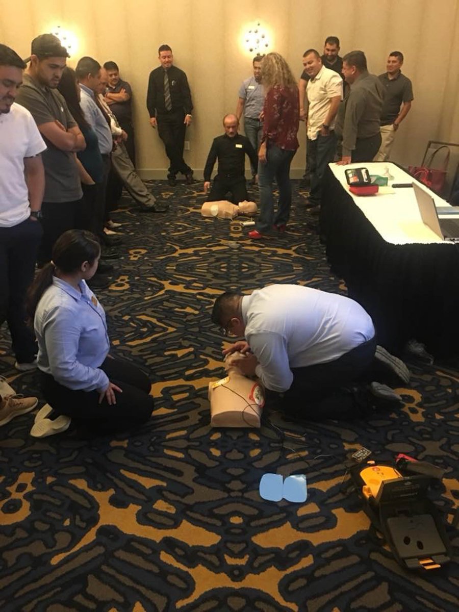 JACPRServicesL2's tweet image. We offer BLS courses as well as training for BLS renewals. #BLSCourse bit.ly/3zJAxmL