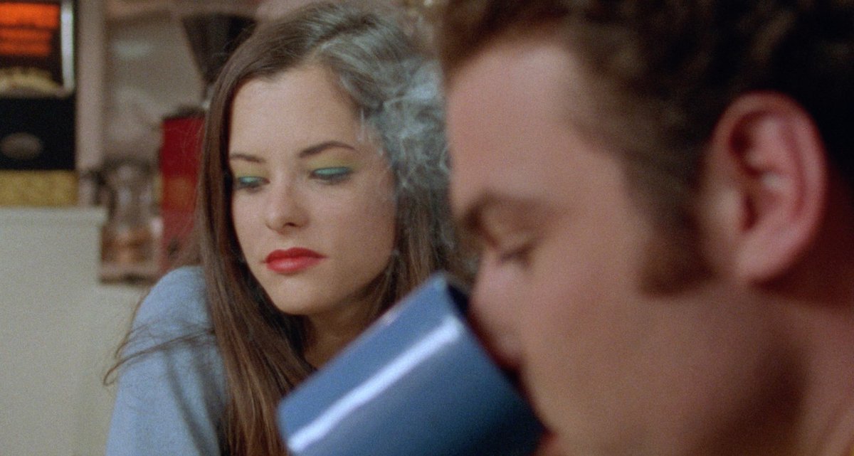 Criterion's tweet photo. Happy birthday to the great Parker Posey! ❤️ ❤️ ❤️ Here she is giving one of her unforgettable '90s performances in @gregmottola's one-crazy-day odyssey THE DAYTRIPPERS (1996). You can enjoy our edition of the film now on @criterionchannl! https://t.co/Qhy3T7QGJ6 https://t.co/RDN8yDinQM
