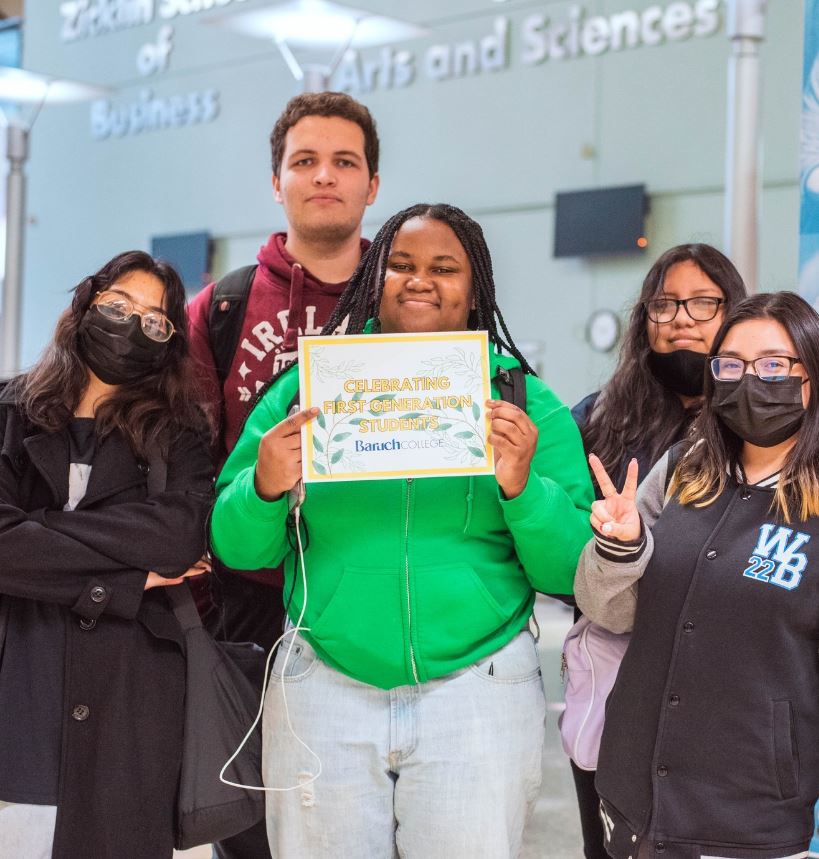 BaruchCollege's tweet image. 🎉Yay! It's #FirstGenDay! We are *so proud* that more than half of our students--56%!--are the first in their families to go to college. 👊 We'd love to hear from our first-gen students and alumni on why you’re proud to be a #FirstGenerationStudent. 💬🎈

#BeBaruch #NYC