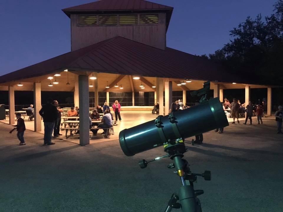 SAParksandRec's tweet photo. STAR PARTY💫
Observe the night sky and learn about the constellations and planets. 🪐 We have 3 opportunities you don’t want to miss.🔭

🗓️ Nov 12, Dec 10, &amp; Jan 14
👥 All Ages | 🎟️ Free
No Reservations Required

#StarParty #Stars #Planets #NightSky #SAParksAndRec #ExploreTheFun https://t.co/48Q1g0wKJi