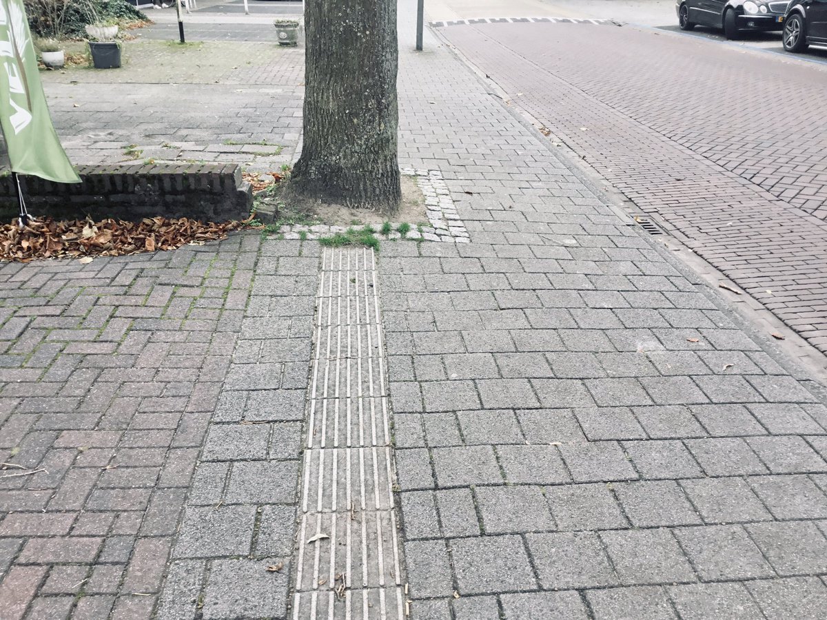 Koos van der Vate tweet media