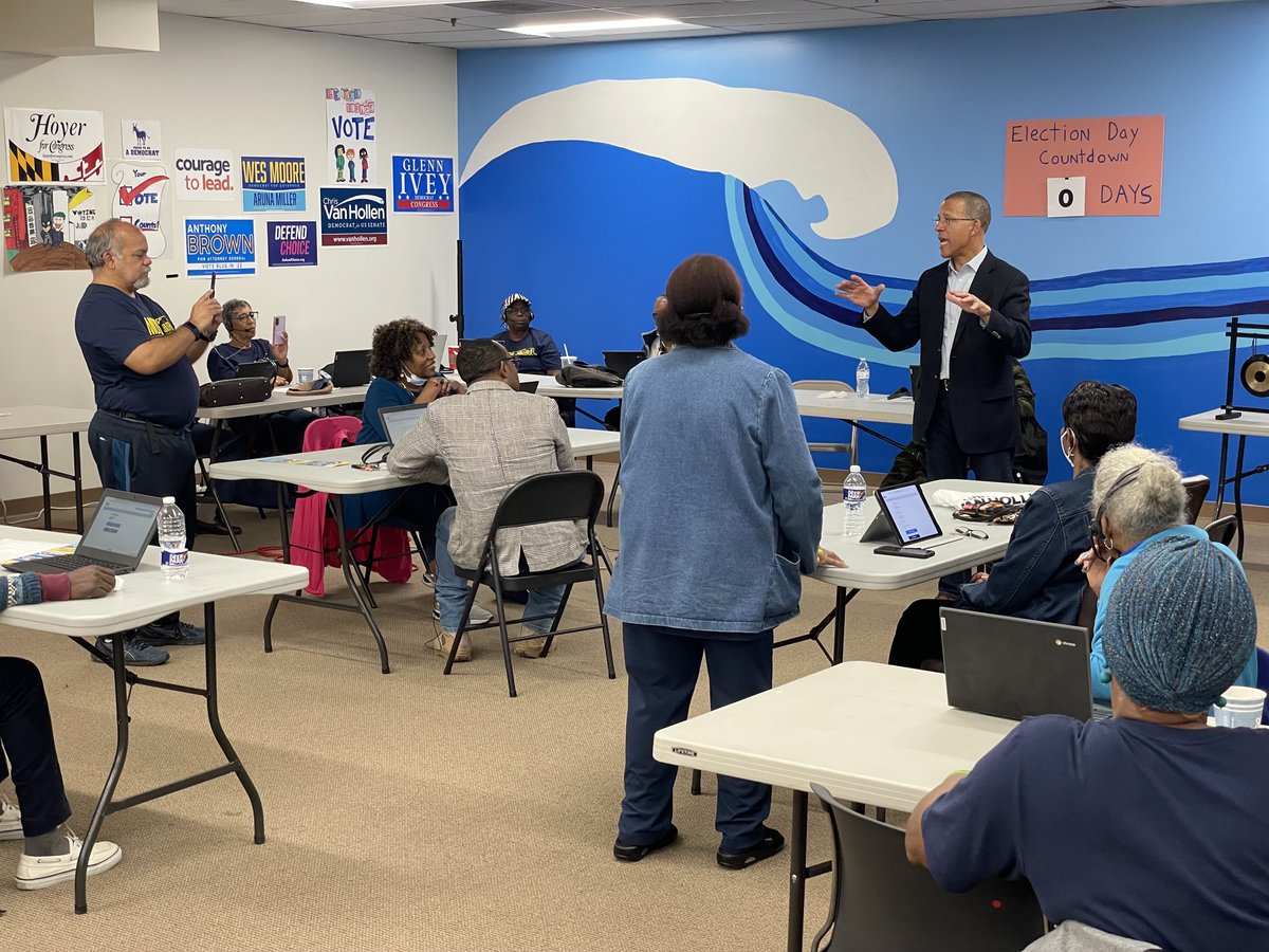 Behind every campaign is a dedicated group of volunteers. Neighbors who door knocked, phone banked and are getting voters to the polls to change our state for the better. Thank you for all you do! The power is in your hands now. Vote and tell others to do the same. Let’s do this