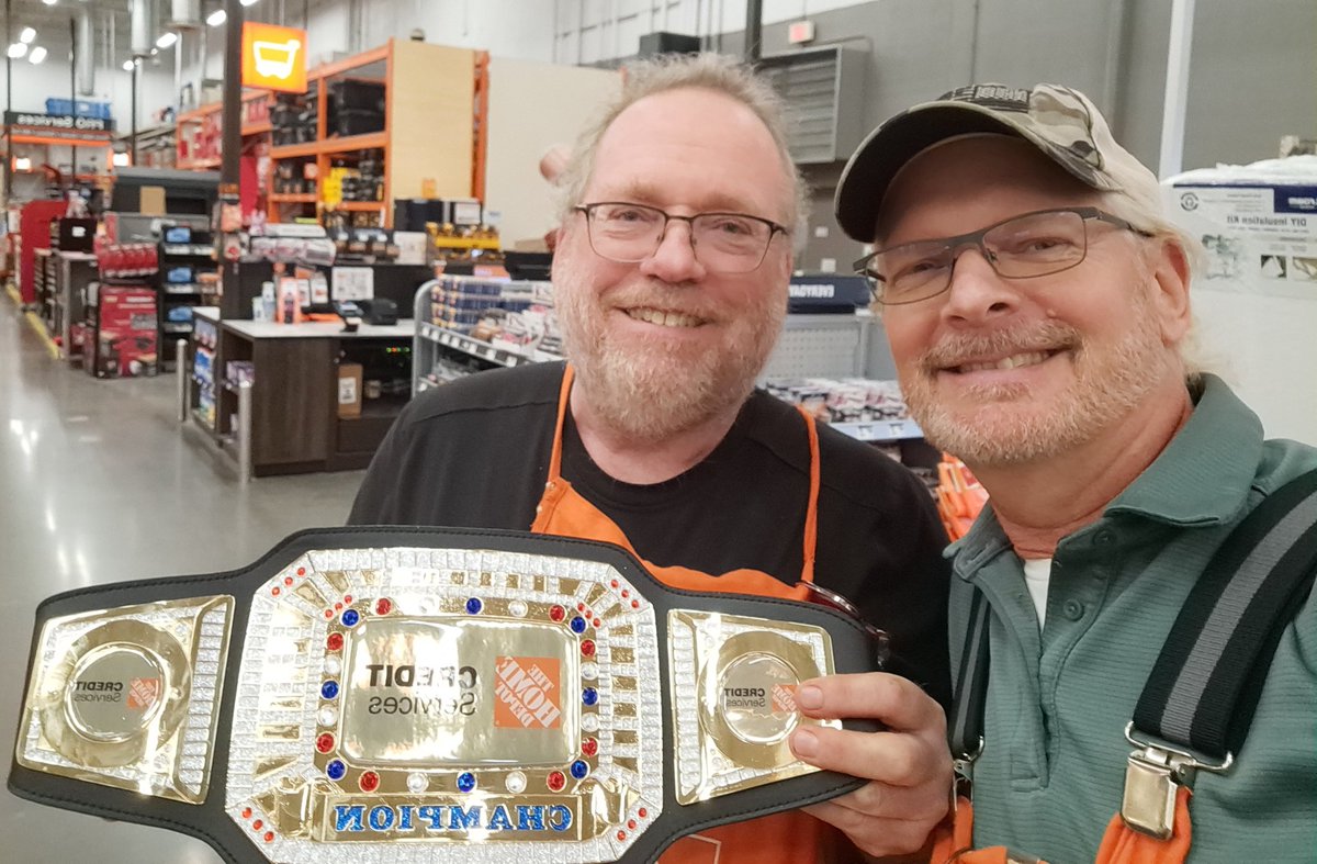 🎶🎵 "We are the champions...of credit!" 🎶🎵 We are so proud of all the hardworking associates <a href="/HomeDepot/">The Home Depot</a> St Louis Park, including Eva &amp; Diana! Let's keep it going! <a href="/CampSweenScott/">Scott Sweeney</a> <a href="/HanzlikJoe/">Joe Hanzlik</a> <a href="/jennkbauer/">jennifer bauer</a> @katiemercado82 <a href="/mickpeterson21/">Mick Peterson</a>