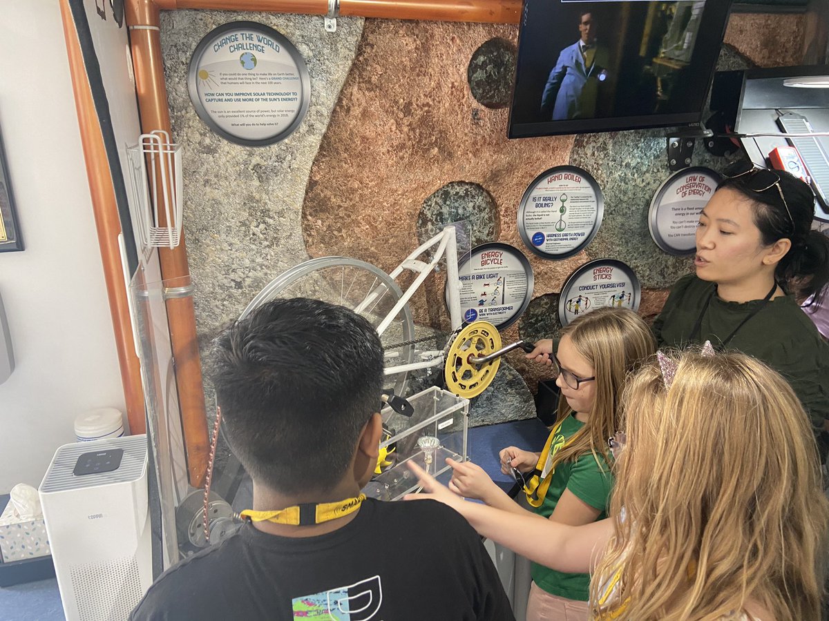 How amazing is this engineering van!?! Perfect experience for National STEM day! Great job Ms. Curley for bringing this amazing experience to your students! <a href="/Buda_Bulldogs/">Buda Elementary</a> <a href="/HaysCISD_GT/">Hays Gifted and Talented</a> <a href="/giftededucation/">Gifted Education</a>