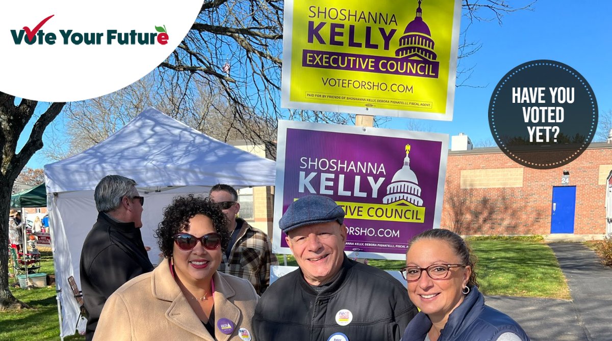 NEANHNews's tweet photo. Standing strong and focused on getting all students the support they need to thrive. Together we are heard and together we are stronger. #nhpolitics https://t.co/YtxeDXI6Iw