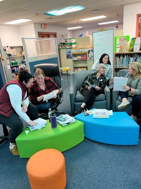 ChasTweets's tweet photo. SO THANKFUL to our incredible Ledge teachers for their enthusiasm, attention, &amp; introspection at today's PD! Focusing on EL strategies, aligning instruction with how the brain learns, and creating 3 dynamic goals! Whatta day. 😃@nashuaschools @SarfdeK @mariojandrade @LedgeSchool https://t.co/nyyiSaKQNd