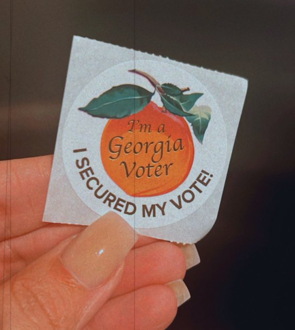 Don&rsquo;t forget 🧡🍑 https://t.co/FaLuP8BG4n<a href="/tag/tratedpodcast"class="tags"><span>#tratedpodcast</span></a>