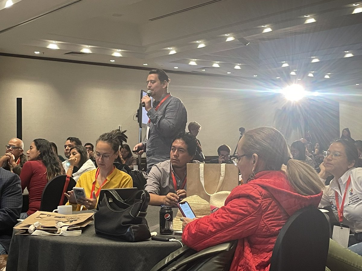 HevasMX's tweet photo. ¿Como puedes tú, desde tu realidad y tu contexto, contribuir a crear/vivir una ciudad verde, resiliente y sostenible? Esa es la pregunta con la que se reflexionó colectivamente en torno a la experiencia vivida con la Red de Infraestructura Verde en Mexico. @ciudades_demx #rediv https://t.co/ohZqowGDUq