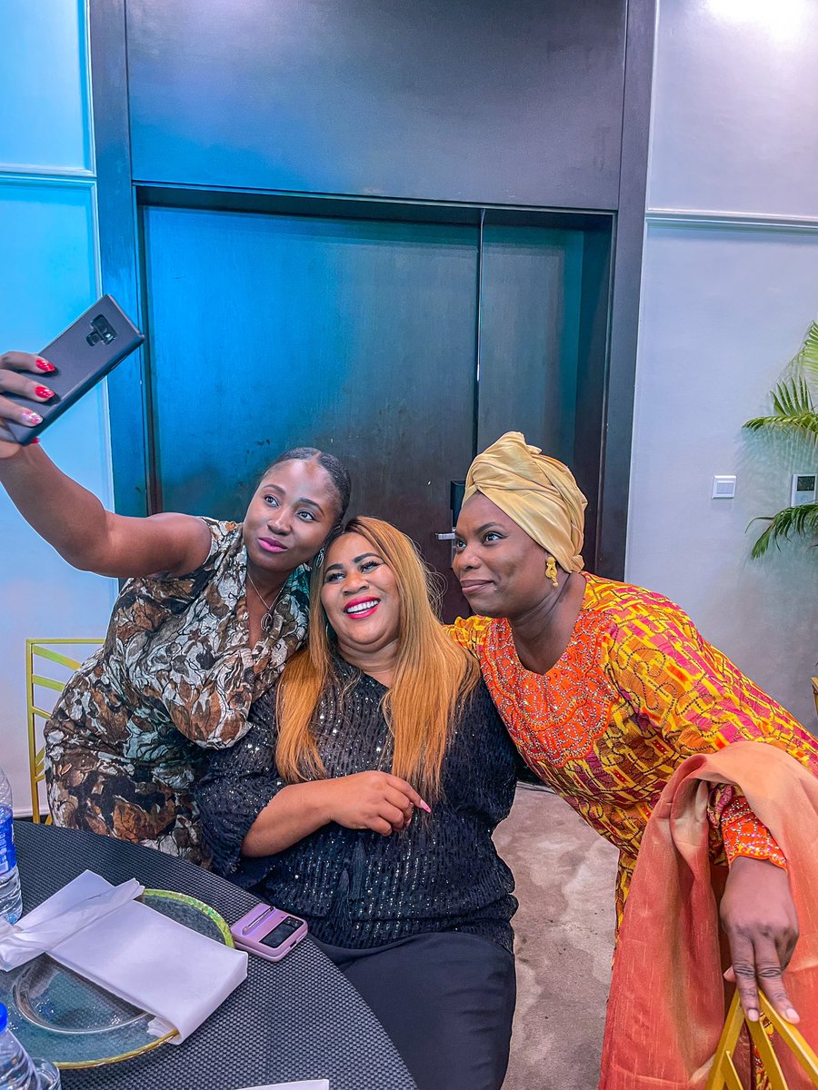 UNDPNigeria's tweet photo. HAPPENING NOW✨💃🏾🕺🏽Gala Night!
Tonight staff will be receiving awards for the work well-done!
Everybody is feeling #Refreshed #Renewed & #Refired
#StaffRetreat2022 https://t.co/RAw4mzz0oZ