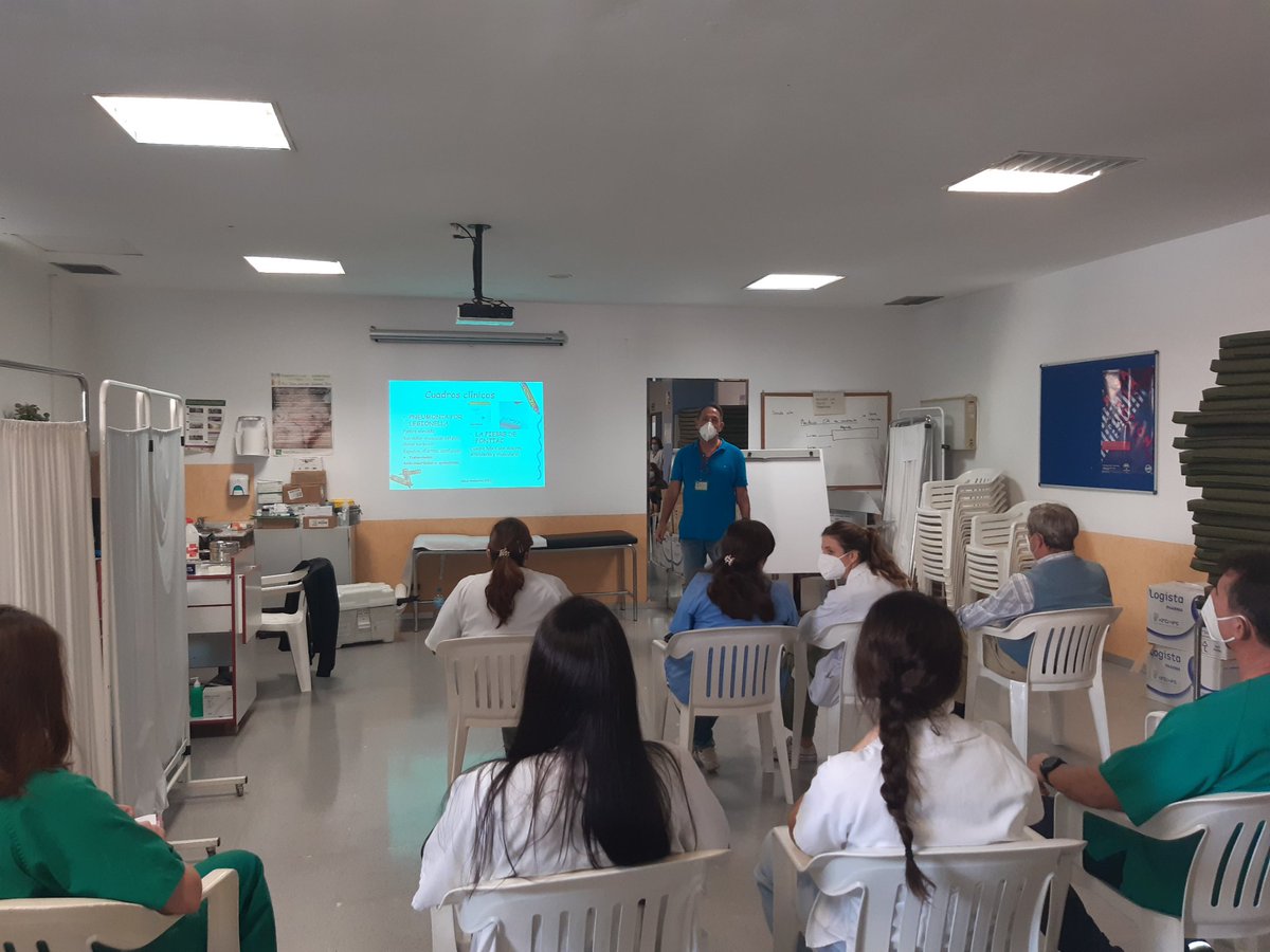 delatorrepaco's tweet photo. Nuestro agradecimiento a todos los profesionales de @cscruzhumillad1 por su acogida en la sesión de gestión ambiental @SaludAPMalaga impartida junto con mi compañero @EnriqueCobaleda . Así como la asistencia e interés de todos ellos. https://t.co/clSRyugJEL