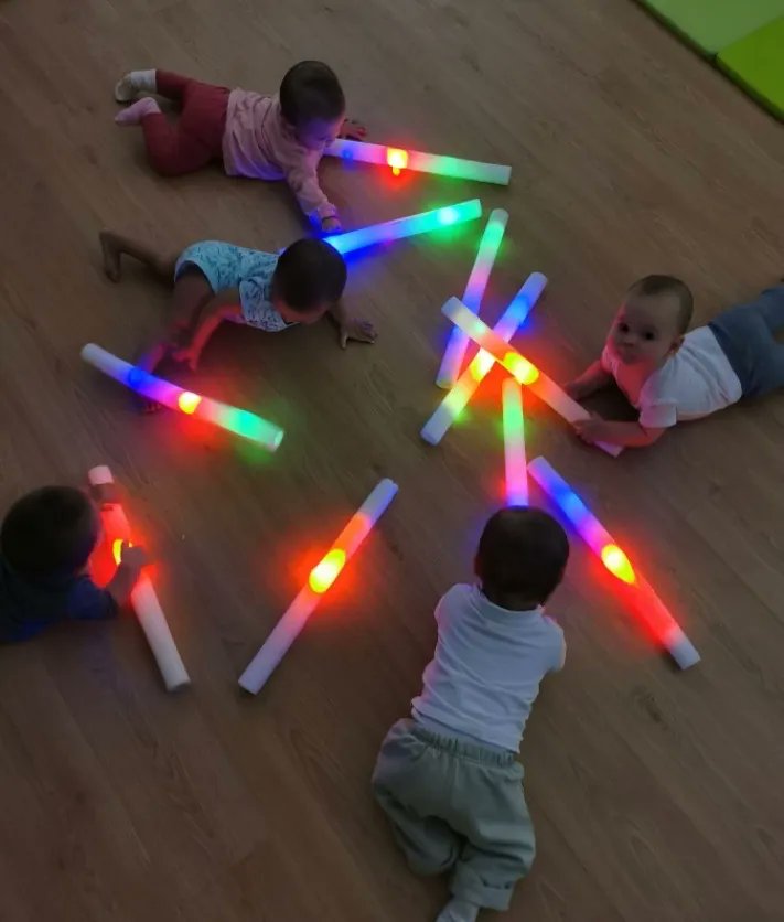 AlboradaColegio's tweet photo. ¡Bright Kids Alborada!
Estimulamos a nuestros bebés desde el primer día que entran al cole.
Nuestro objetivo es potenciar y desarrollar al máximo sus capacidades físicas e intelectuales a través de los sentidos.
#InfantilAlborada #BrightKids #claustrodeig #estimulacióntemprana https://t.co/O2nGHTK11o