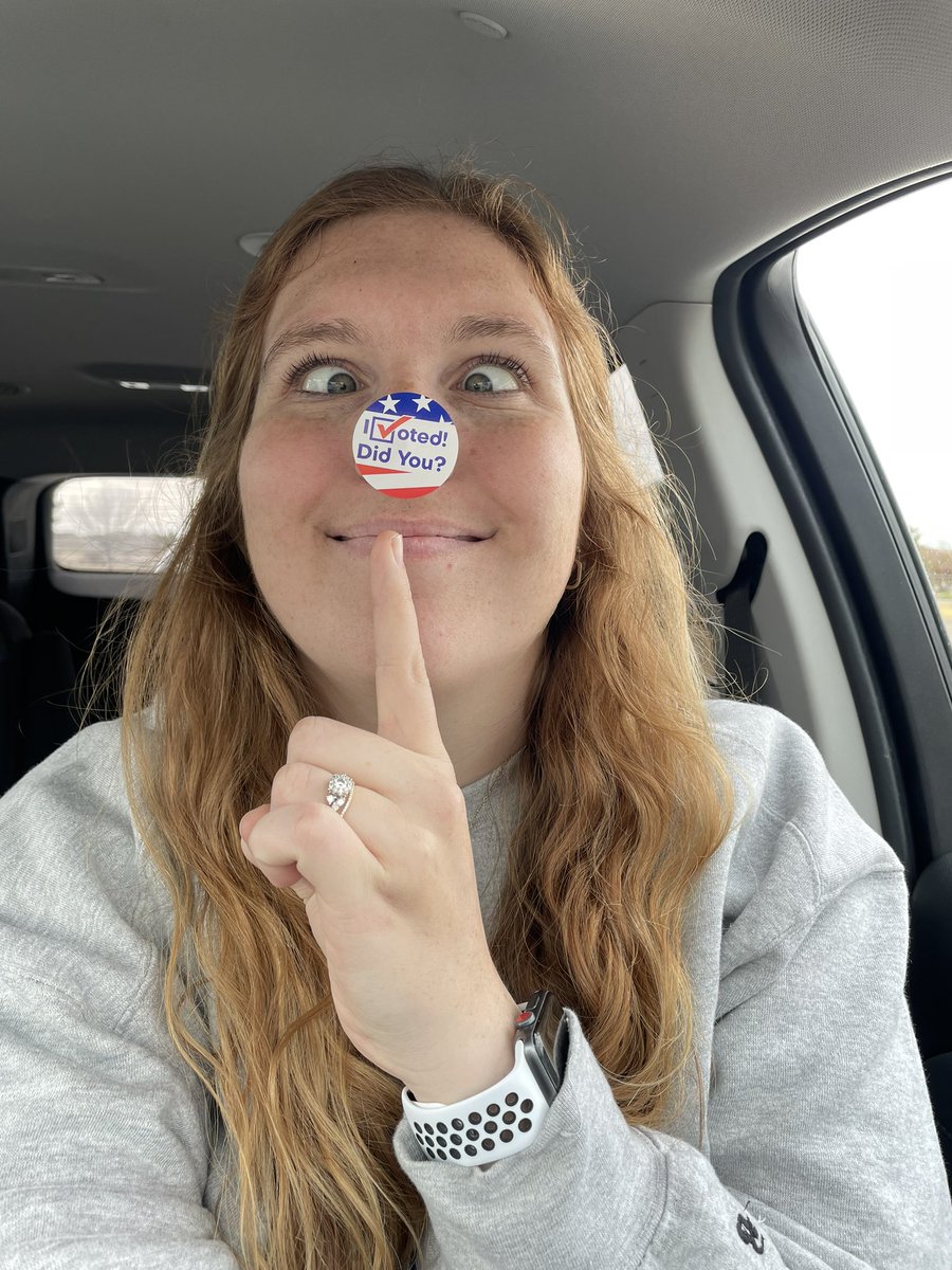 zann_allison's tweet photo. Continuing my streak of disappointing my family, one vote at a time 🗳️ #Midterms2022 #vote https://t.co/jmxDsQWxKN