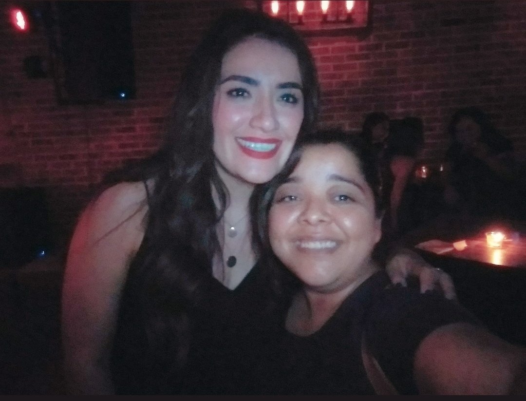 Carreon_magda's tweet photo. #Monterrey a comprar boletos para escuchar a la más hermosa y talentosa, mi Ale @alezeguer
#ForoDidi Escucharla en vivo es otro nivel. ❤️❤️❤️❤️❤️
2 de diciembre 🙌❤️✨ https://t.co/MAGHvMvkXx