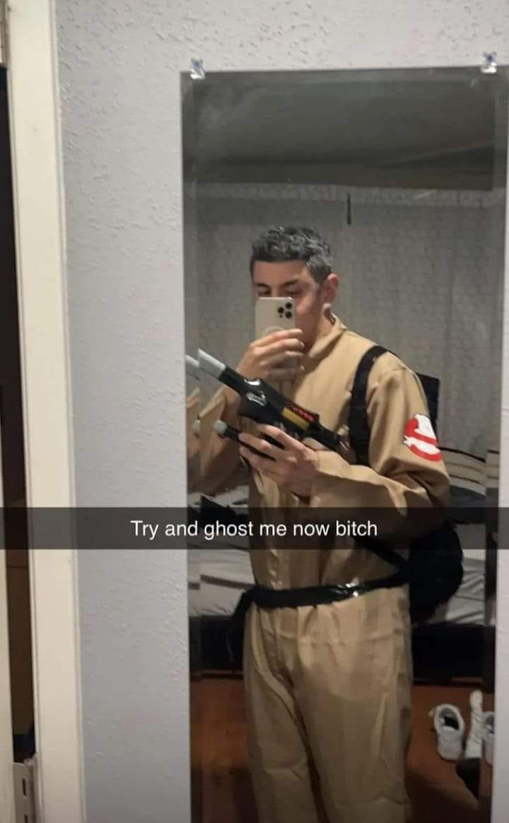 Dbaissy's tweet photo. I saw this on Facebook and idk who to credit but 😂😂😂 https://t.co/iODqUkNYuc
