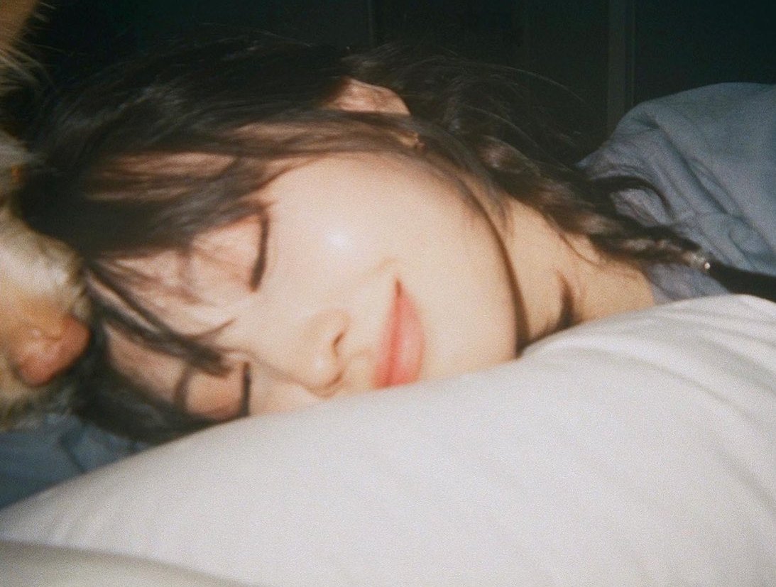jihyonsaturdays's tweet photo. te amo miamor 
#모모가_우리의_행복이지모
#Stuck_with_MOMO https://t.co/kg3olmkiuN