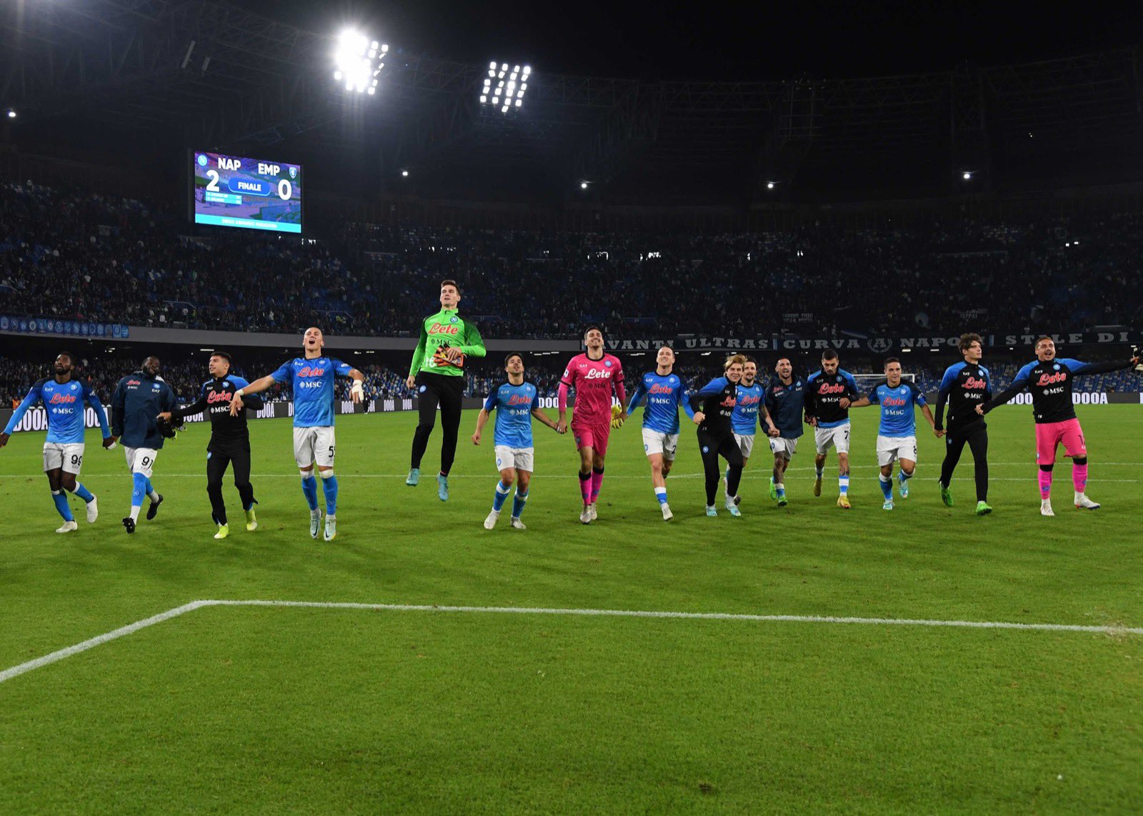 Official SSC Napoli on Twitter: "๐ Who's going to give these lads a ๐ ...