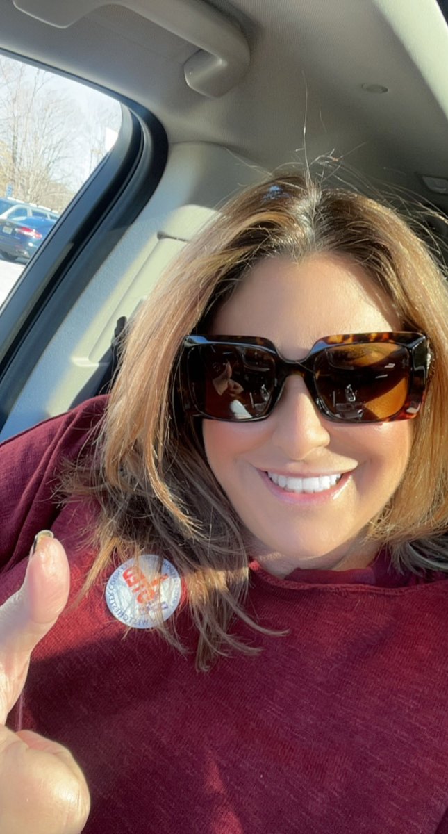 Toni Camille’s Instagram, Twitter & Facebook on IDCrawl