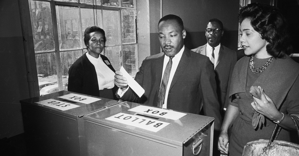 beverly_show's tweet photo. Don't forget to exercise your right to vote.
If you need help in LA County - https://t.co/iFPQqJkpxZ https://t.co/1Wo3CV8gXJ