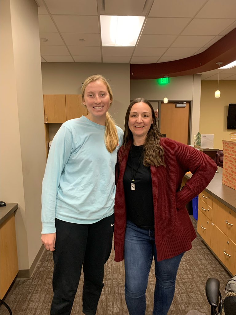 Huge shoutout to our friends in student development for staying open late and getting all our students the things they need to vote today. 

Stop by until 6:30pm tonight if you need to register and get a lease agreement before heading to the polls and voting!🇺🇸