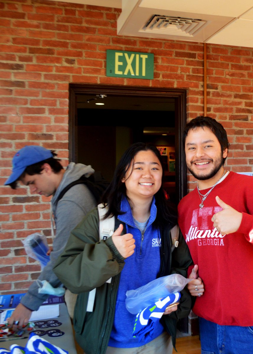 HamiltonCollege's tweet image. Celebrating National First-Generation Day on campus today! Meet first-gen students, faculty, and staff members here: bit.ly/3WKLiOX 

#ImFirst #CelebrateFirstGen #FirstUp #FirstGenForward @FirstgenCenter
