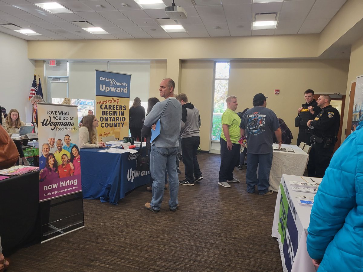 Wood_Library's tweet image. Today's the day! Just two more hours left to visit Wood Library for the Job fair co-hosted by Wood Library and Ontario County Workforce Development. We have over 13 employers looking for either full-time or part-time employees. Make sure you bring your resume!