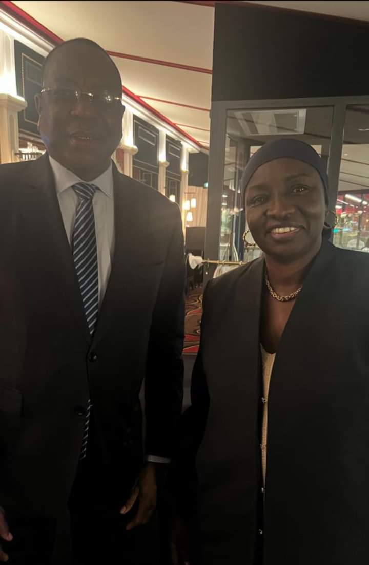 ModelLecitoyen's tweet photo. " J’ai eu le plaisir d’échanger cet après-midi à Paris avec mon frère et ami, Monsieur le Ministre Mankeur Ndiaye. "
Dr Aminata Touré @aminatatoureklk
#FfallPost #Dakar #Sénégal #Mimi https://t.co/xeKUEOLkxq