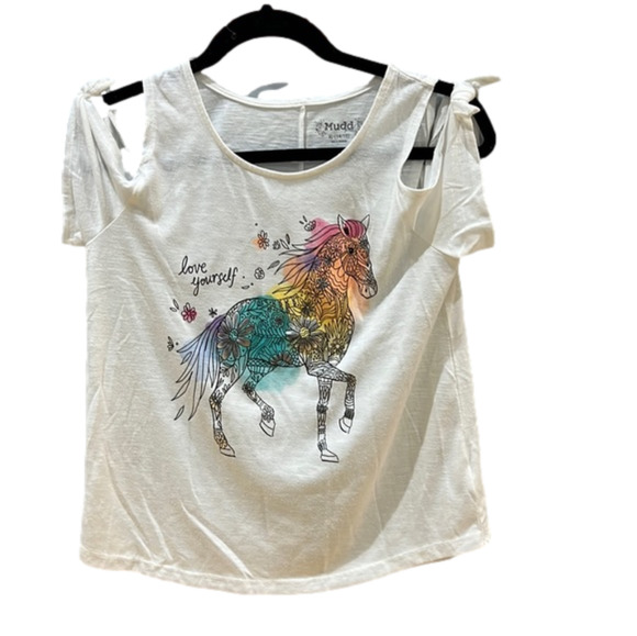 roxyux's tweet image. So good I had to share! Check out all the items I'm loving on @Poshmarkapp from @nancy_kershner #poshmark #fashion #style #shopmycloset #mudd #trinaturk #artclass: posh.mk/3d1lCFMtNub