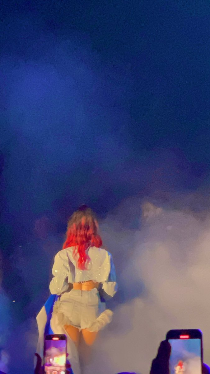 Hebastian's tweet photo. @Spotify A la reina @lalioficial #israel2022 #disciplinaTour https://t.co/5uyoJAvDaT