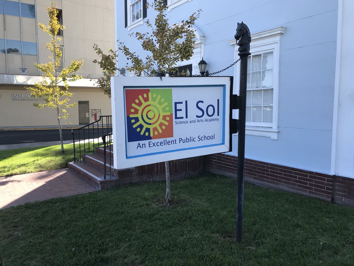 Had a great and inspirational time visiting <a href="/ElSolAcademy/">El Sol Academy</a> #teacherreflectivewalks #studytrip #USA