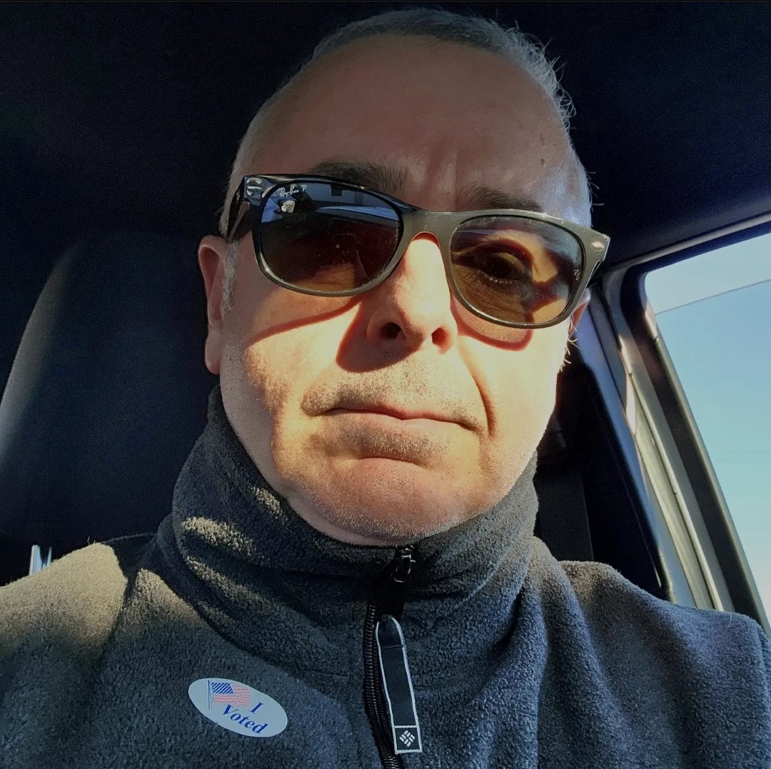 MarcolaTechno's tweet photo. I just canceled out some leftist's vote! Maybe it was yours! 🖕 https://t.co/bteQdH460Y