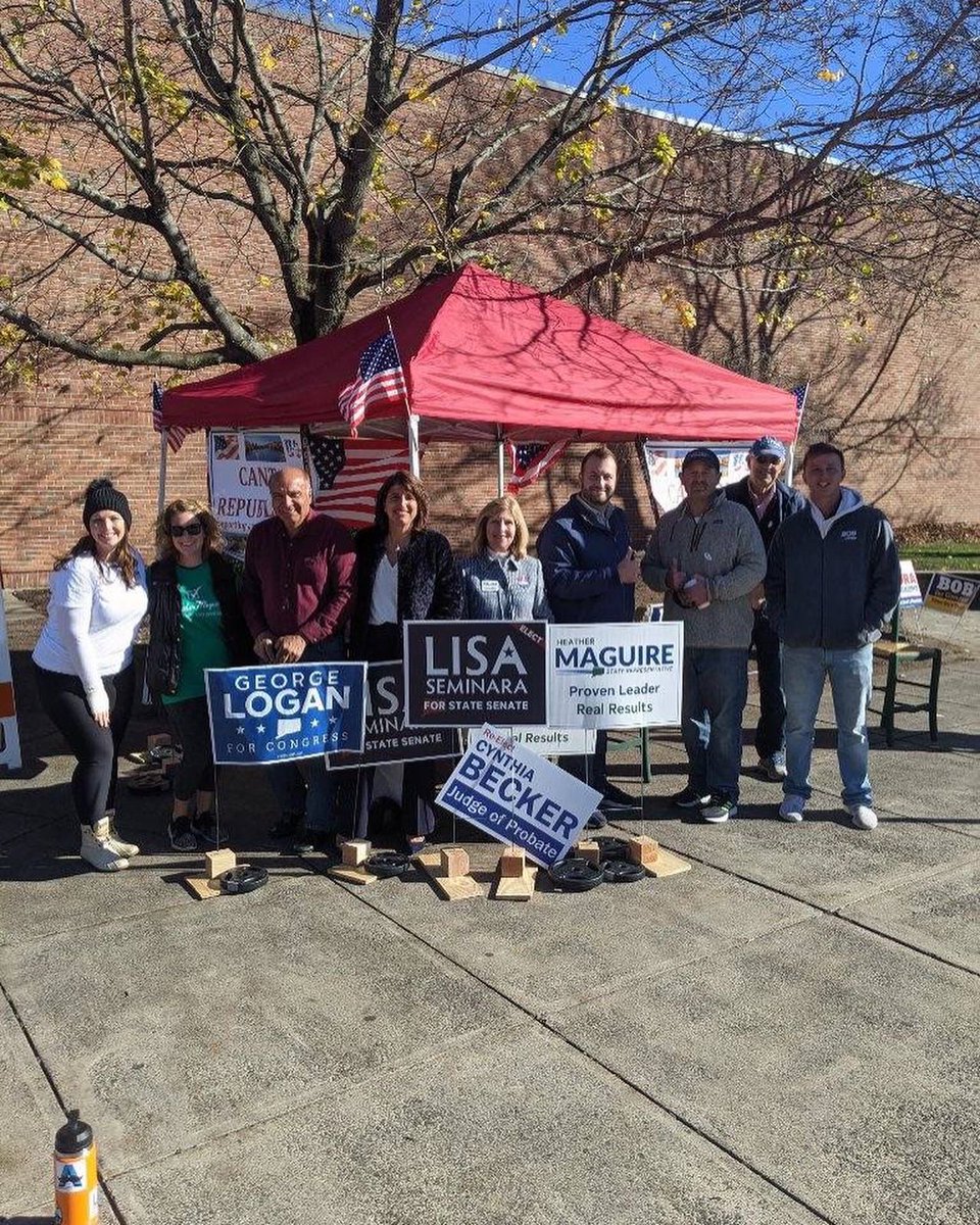 SenatorSeminara's tweet photo. Made our way out to the Western part of the 8th District trying to chase the sun and warmth. Unfortunately, it's alluded us but don't let the opportunity to vote for Change in CT do the same. A few hours left so please vote by 8pm for Lisa Seminara and the entire Rep. ticket! https://t.co/XjljZi4mst