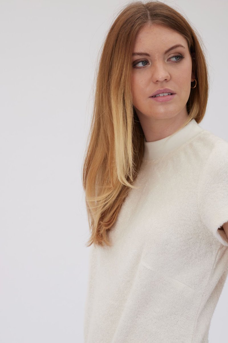 decoratingpages's tweet photo. Classy and comfortable is always a perfect combination, so you can never go wrong with bamboo cloth. This sustainable material is made from the pulp of bamboo plants. It is soft and naturally regulates body temperature, making it a perfect choice for eco-conscious fashion lovers. https://t.co/mDc9H7uX7s