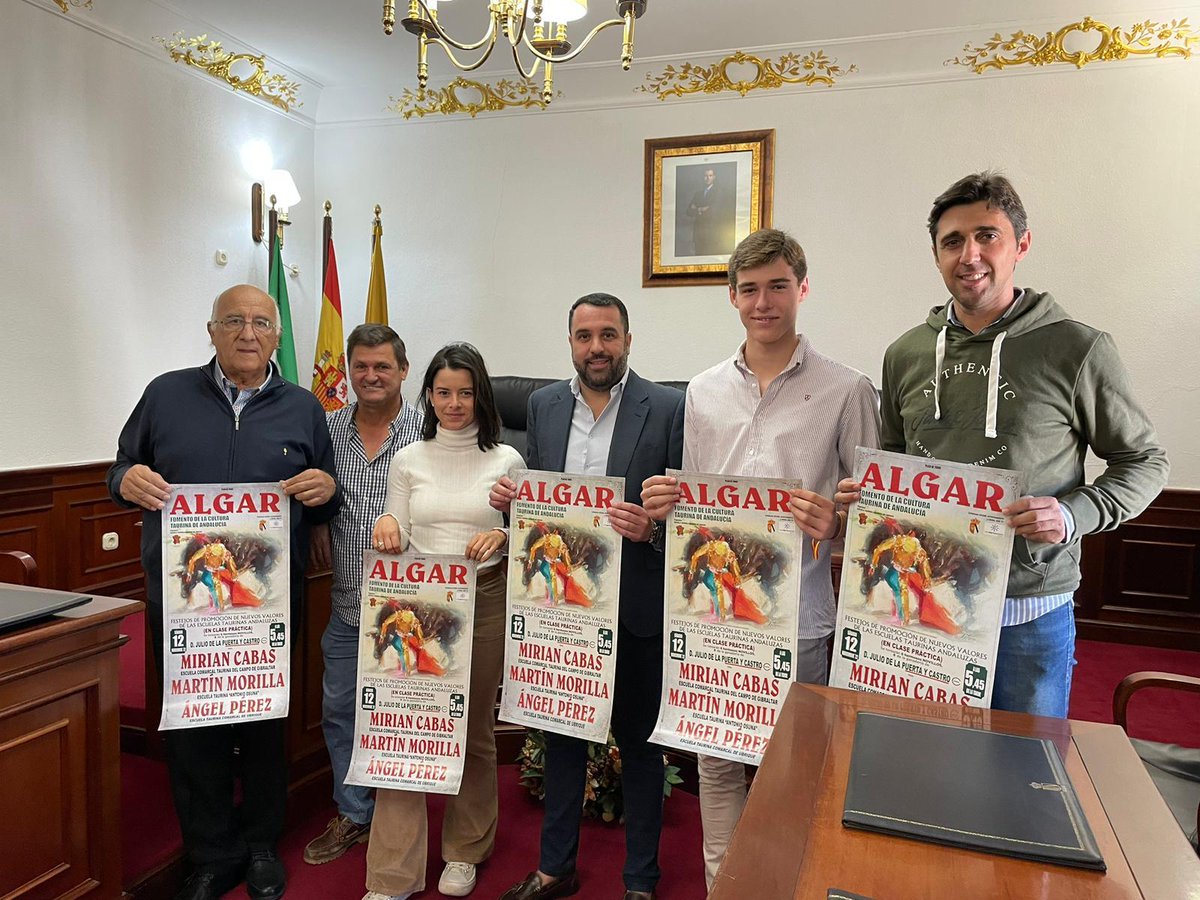 Presentada la ‘Novillada Extraordinaria Final de Temporada’ de la ET de Ubrique

tauromaquiasmundiales.es/presentada-la-…