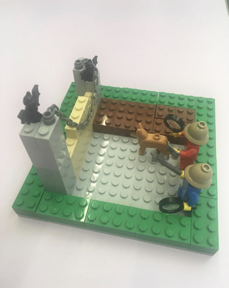 Annbank_PS's tweet photo. Session 1 of our Lego Writing lunchtime club, this week we r creating our models, next week we r goin to write a brilliant story about them 😁👍 #learningthruplay @scottishbktrust https://t.co/XWyq9xYkoz