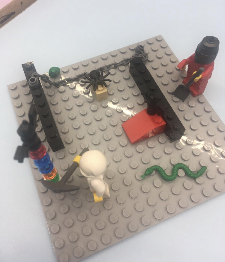 Annbank_PS's tweet photo. Session 1 of our Lego Writing lunchtime club, this week we r creating our models, next week we r goin to write a brilliant story about them 😁👍 #learningthruplay @scottishbktrust https://t.co/XWyq9xYkoz