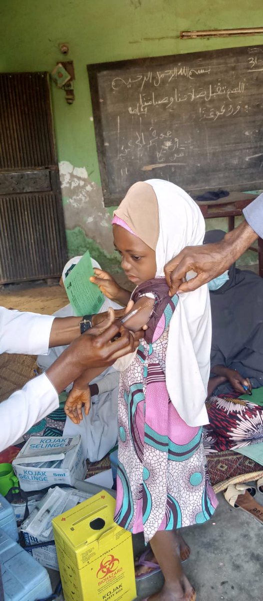 ZamfaraFieldP's tweet photo. "Leave No One Behind" in the ongoing Integrated COVID-19, Measles and Men A campaign in Zamfara State. The GESI mainstreaming strategies will be intensified across all levels of implementation of other subsequent campaigns with support from donors.

#yusufargunguMo1
#ZamStateGovt https://t.co/C4gVeEgoOh