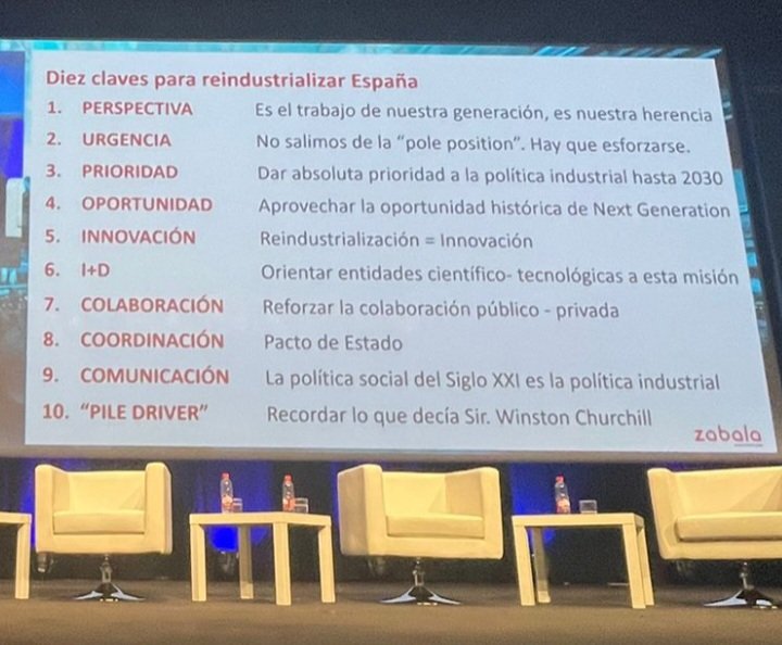 Diez claves para industrializar España. Imprescindible, <a href="/guillerdorron/">Guillermo Dorronsoro</a>, en el Congreso de la Industria Conectada de Valencia. "La política social del siglo XXI es la política industrial" 👏👏👏👏👏👏
