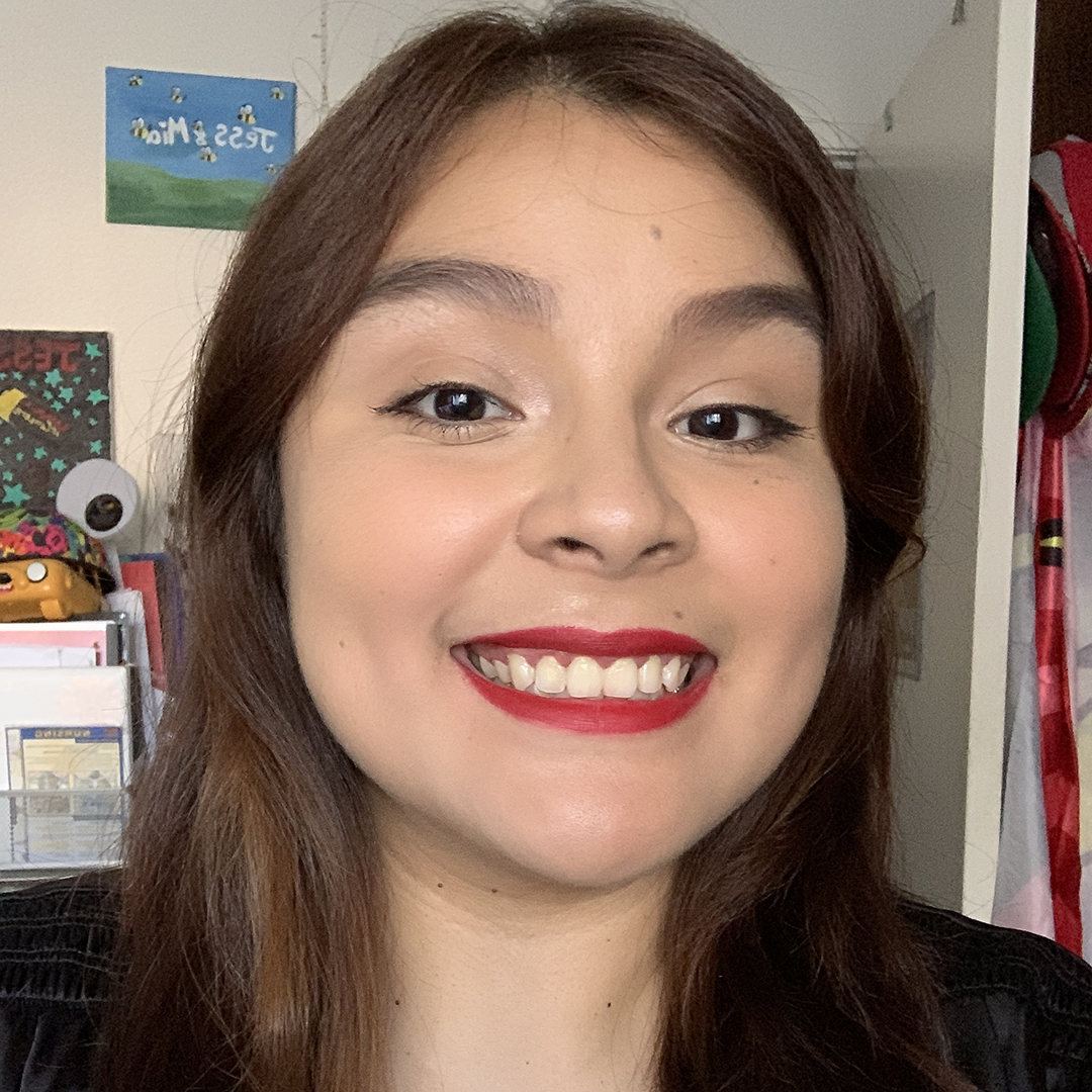 UCLANursing's tweet image. "I'm thankful for [my parent's] hard work and perseverance because I wouldn't be here without them! They always demonstrated how hard work makes your dreams come true and that is my motivation.” -Jessica Palma Ramos, B.S. in Nursing student #UCLANursingFirstGen #FirstGenBruins