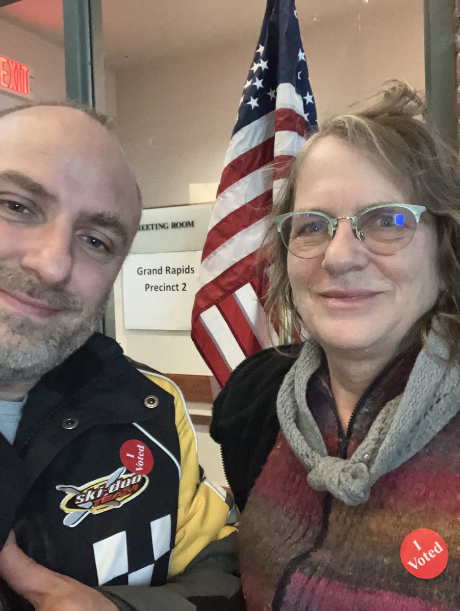 Proud to #VoteBlue2022 for our amazing Democratic candidates ⁦<a href="/RepJenSchultz/">Jen Schultz</a>⁩ ⁦<a href="/Tim_Walz/">Tim Walz</a>⁩ ⁦<a href="/keithellison/">Keith Ellison</a>⁩ ⁦<a href="/BlahaForAuditor/">Blaha for Auditor</a>⁩ ⁦<a href="/MNSteveSimon/">Steve Simon</a>⁩ ⁦<a href="/LtGovFlanagan/">Lt. Governor Peggy Flanagan</a>⁩