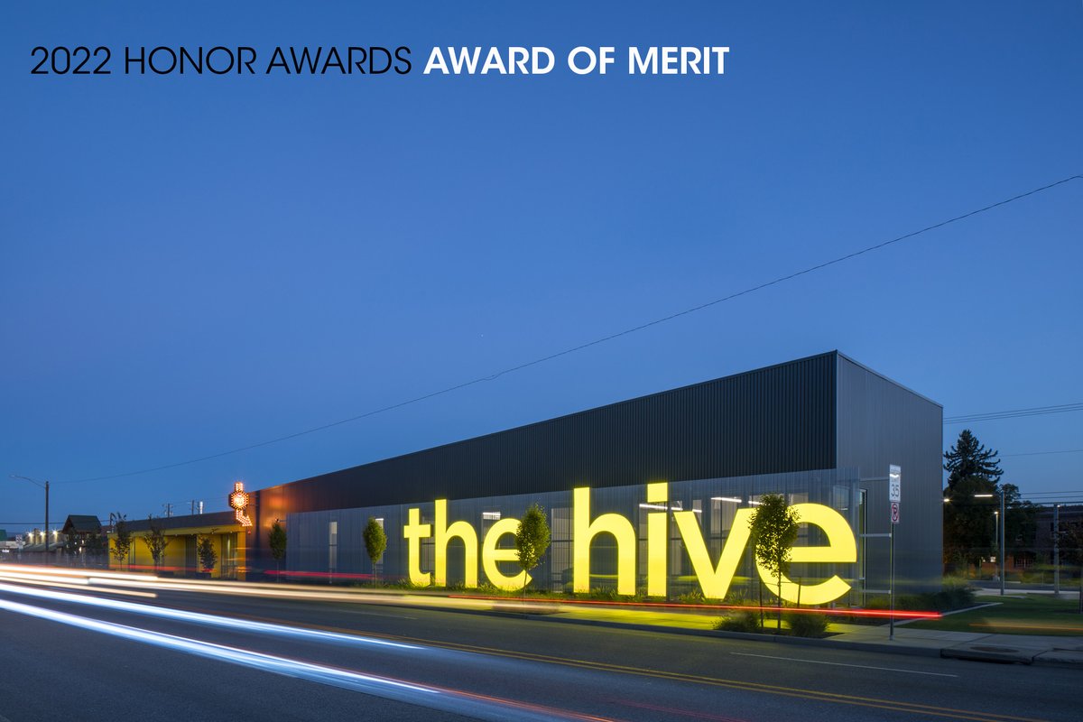 We’re pleased to share the Hive received Award of Merit from the #HonorAwardsSEA at last night’s ceremony! Thank you to @AIASeattle &amp; awards jury — congrats to <a href="/spokanelibrary/">Spokane Public Library</a> <a href="/spokaneschools/">Spokane Schools</a> &amp; project team. 
#speciallibrary #celebratinggreatdesign #TeamIntegrus | <a href="/group4arch/">Group 4 Architecture, Research + Planning</a>