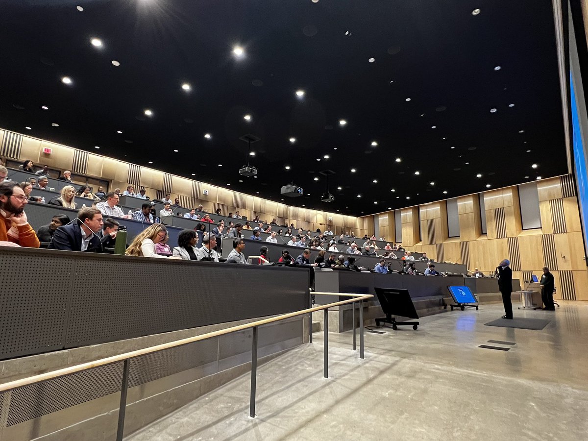 And THAT'S IT! Thank you to the speakers, organizers, volunteers, and all participants for a wonderful time at the Data Symposium 2022. We hope you enjoy learning new knowledge while networking with professionals in the industry. See you at our next events and classes!