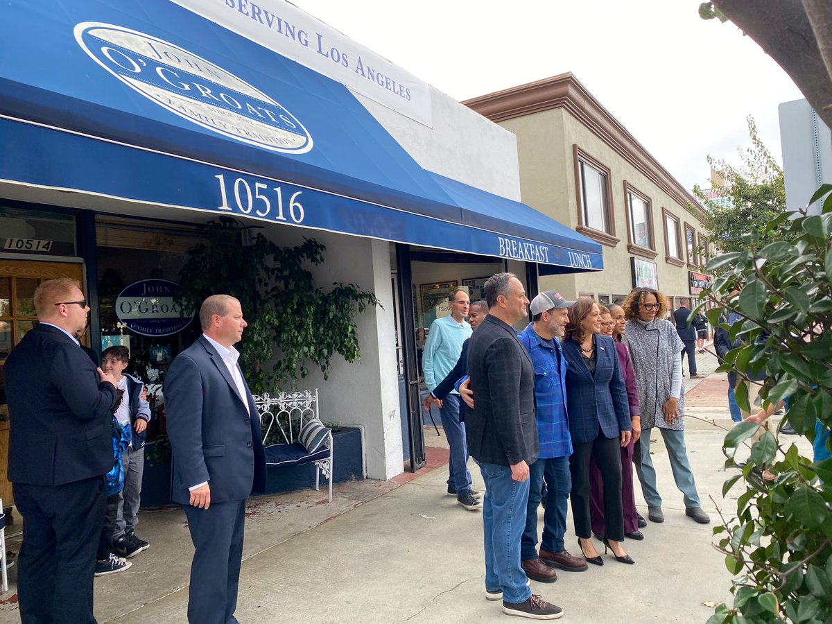 Julia Wick tweet media