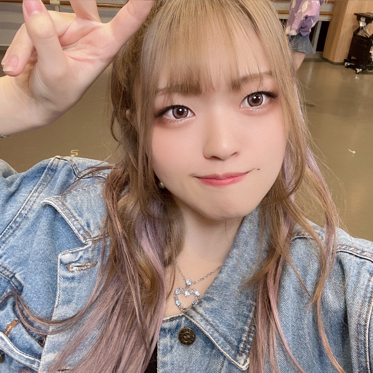 my_utau's tweet photo. おはよん☀️
今日はダンス練習だああ！💃
デビューライブに向けていっぱい頑張るぞー！！見に来てね🥺
 #comma #コンマ  #アイドル好きな人と繋がりたい  #いいねした人全員フォロー  #いいねした人全員フォローする  #いいねしたアイドル全員フォローする  #推してください  #自撮り界隈 https://t.co/4qNS4svweT