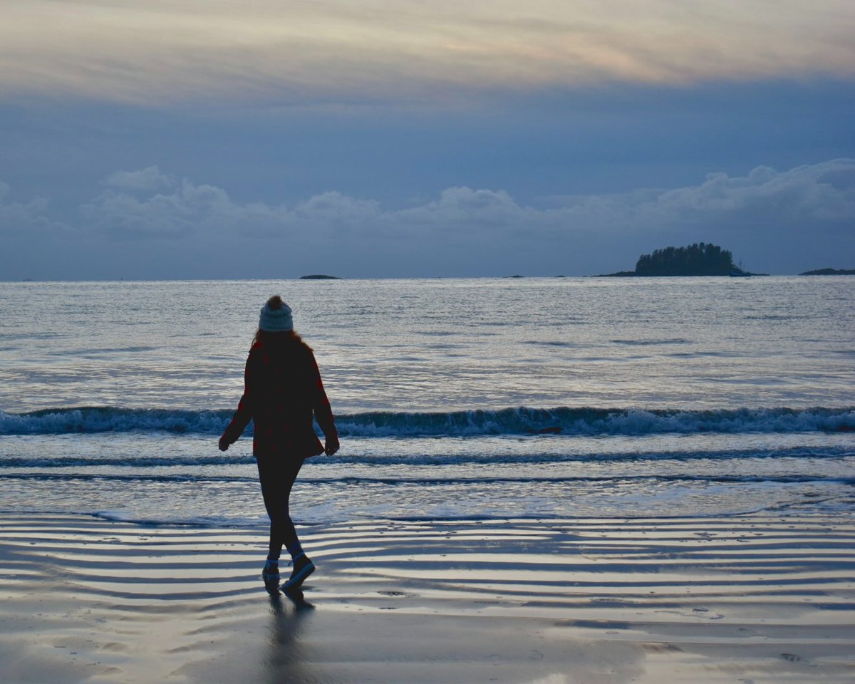 TravelSitka's tweet photo. Sandy Beach views are always gorgeous even as winter approaches 

#alaskaadventures  #alaskatravel #sitkathrough4seasons #travelsitka #cloudydays #romanticisinglife #flowers #travelalaska #sitkaalaska #alaska #sitka #southeastalaska #rainforest https://t.co/uaSBt2wdKz